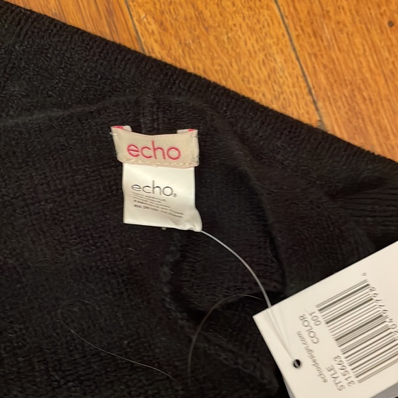 Echo Infinity Scarf. Black. NWT - Picture 2 of 4